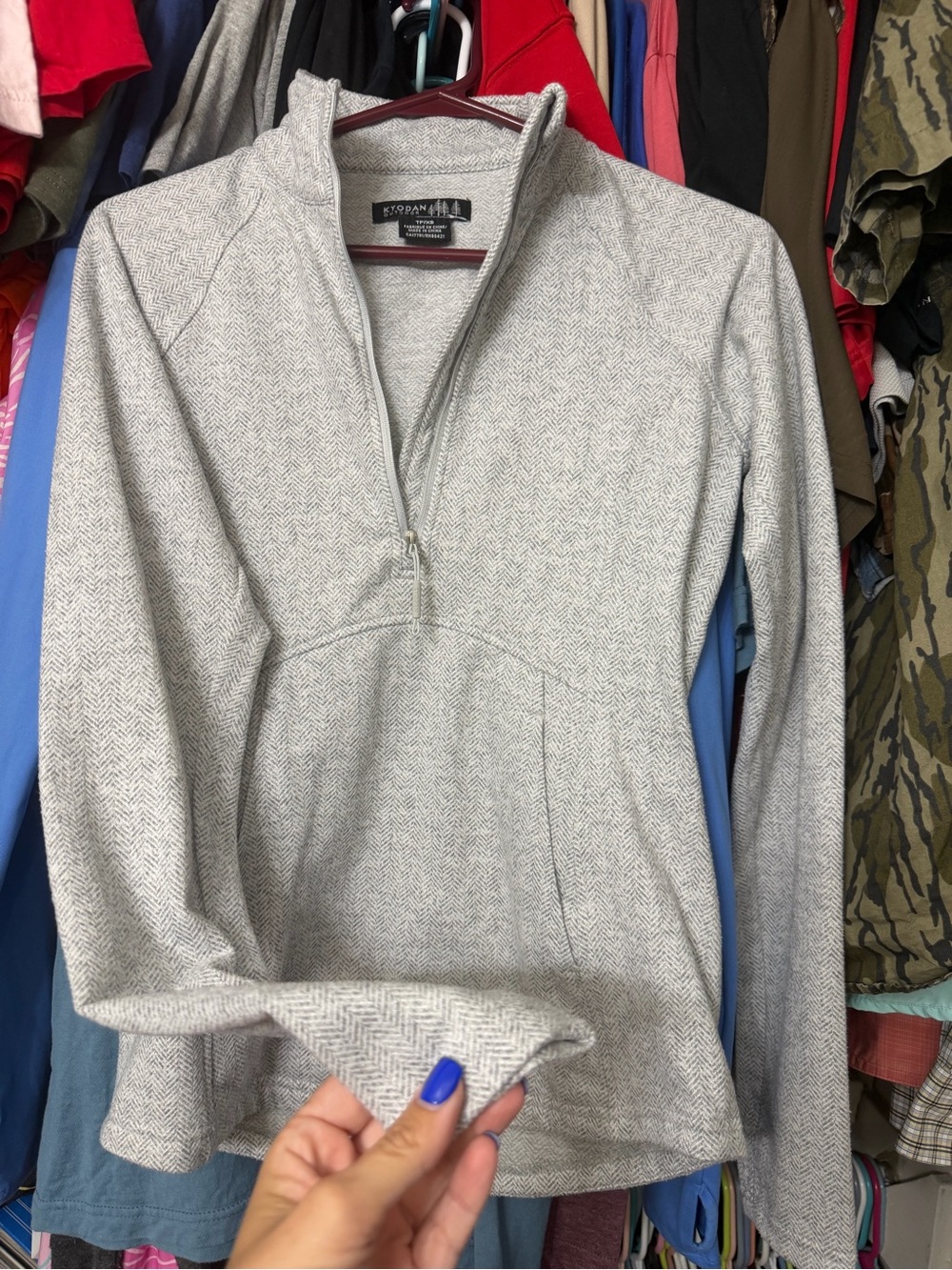 Kyodan Outdoor Light Gray Herringbone Quarter-Zip Sweater
